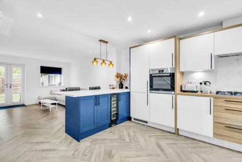 Kings Way, Folkestone, CT19