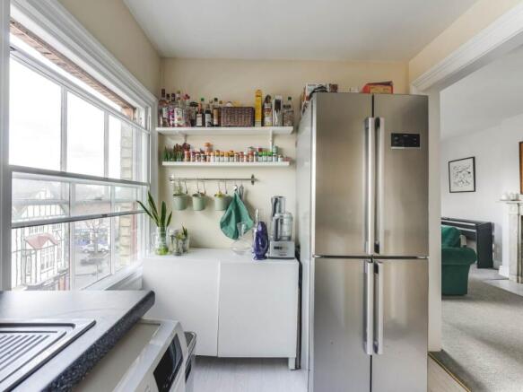Kitchen (2)