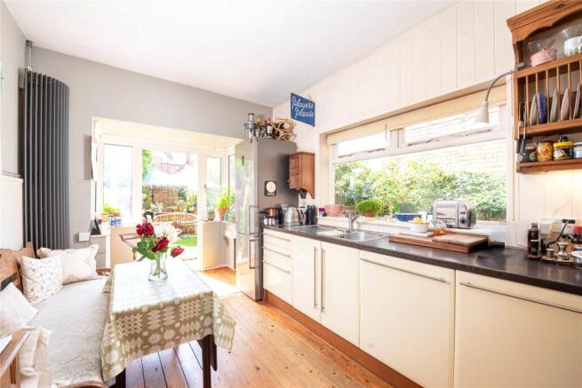 Kitchen/Breakfast