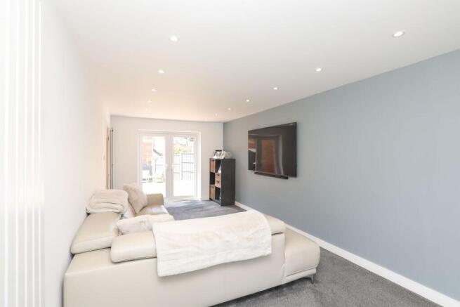 3 bed Detached for sale Image 12