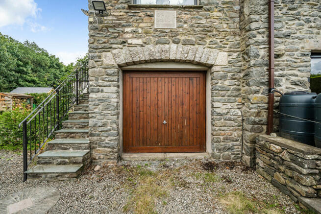 Integral Garage 