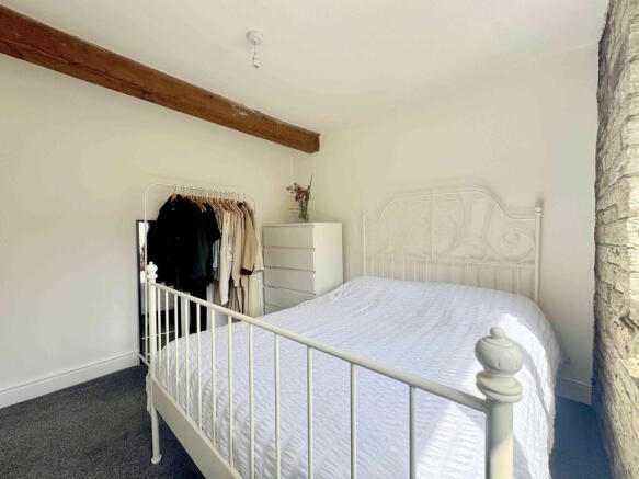 2 bed Cottage for sale Image 9