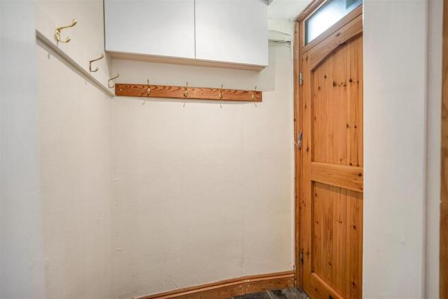 3 bed Semi-Detached for sale Image 4