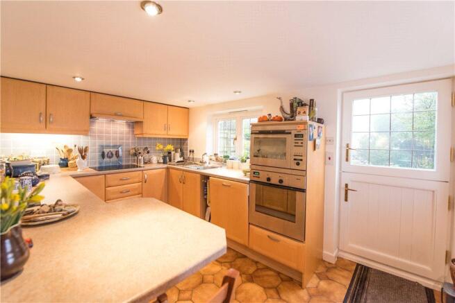 Kitchen/Breakfast Rm