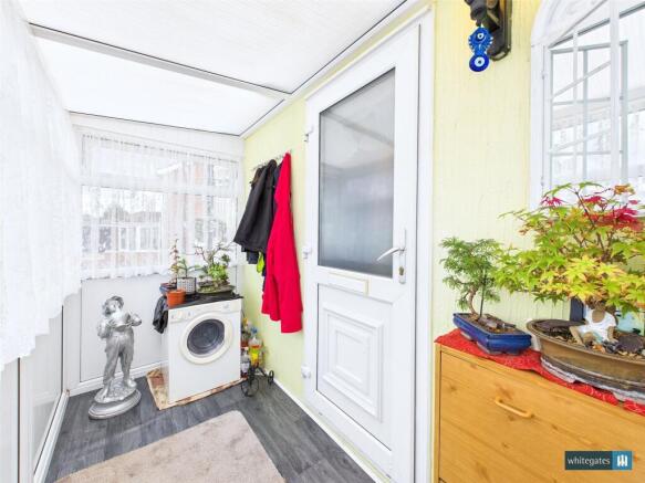 1 bed Park Home for sale Image 8