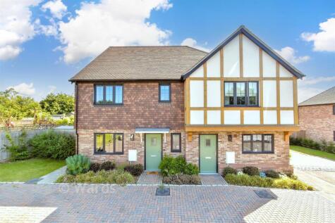Sapphire Park, Sutton Valence, Kent