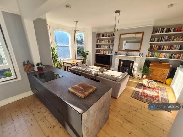 Open Plan Kitchen, Diner, Lounger