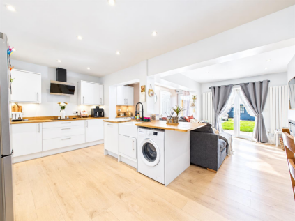 Sandyleaze, Longlevens, Gloucester