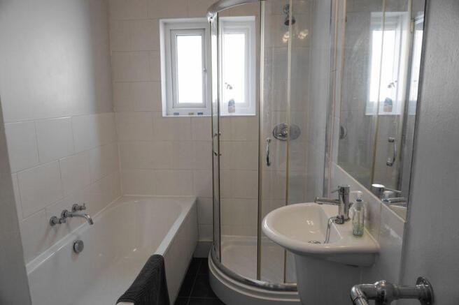 BATH/SHOWER ROOM