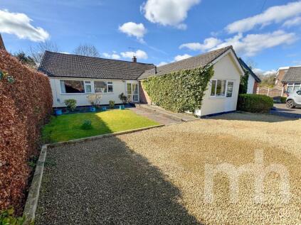 LADYBARN CRESCENT, Bramhall SK7 2EZ