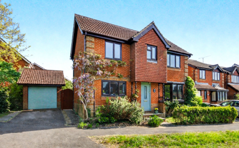 Medlicott Way, Swanmore, SO32