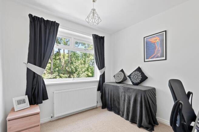 4 bed Detached for sale Image 7