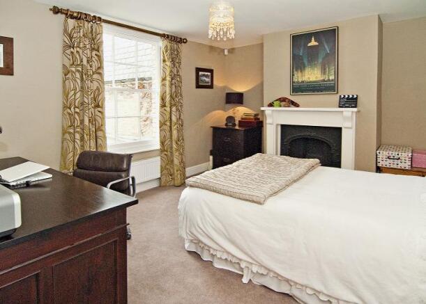 Photo 7