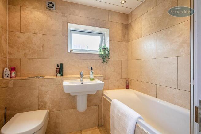 3 bed Detached for sale Image 12