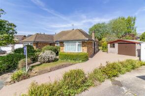 5, Tredgold Close, Bramhope, Leeds LS16 9BT