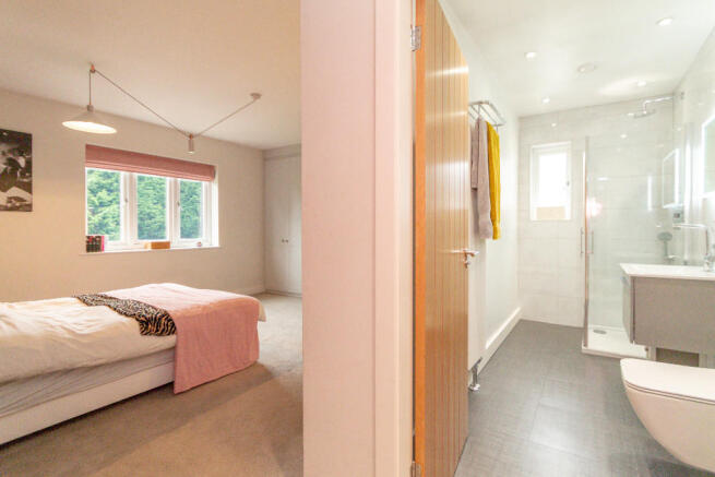 Bed 2 & En-suite 