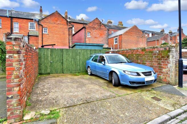 Driveway/Parking