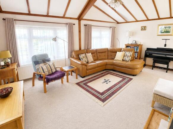 Pippin Close, Orchard View Park, Herstmonceux, Hailsham, BN27 photo 4