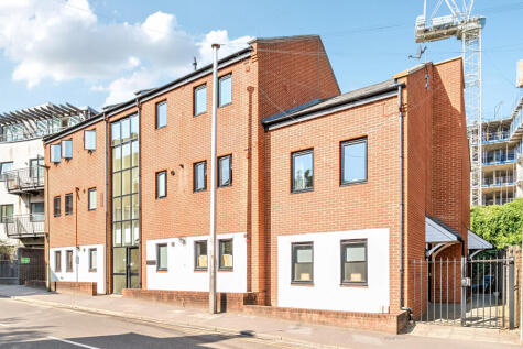 Walnut Tree Close, Guildford, GU1