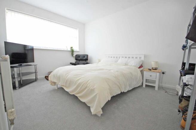 Master Bedroom.jpg