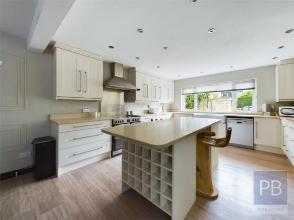 Kitchen/Break Area