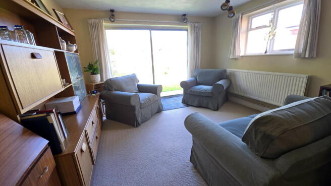 Westgate Road, Newbury, RG14 6BL photo 4