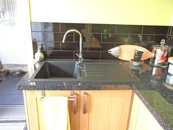 Sink.jpg