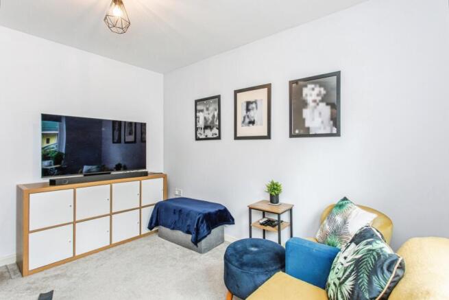 Dining/Bedroom Four