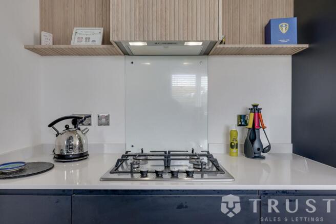 4 bed Detached for sale Image 7