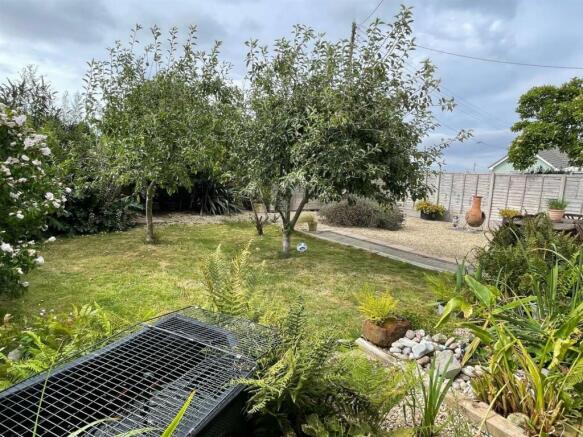 Garden2.jpg