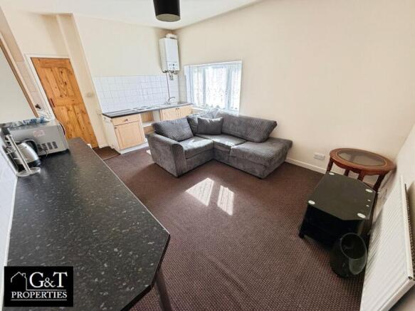 Living Room/Kitchen