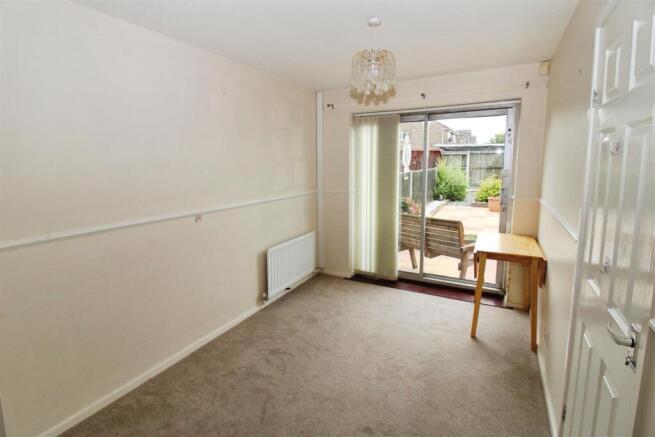 3 bed Semi-Detached for sale Image 6