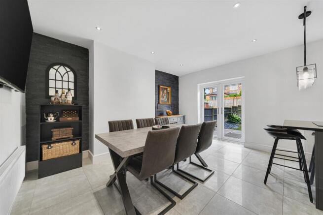 26 GRANGE PARK ROAD-29.jpg