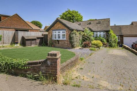 Jenkins Avenue, Bricket Wood, St. Albans