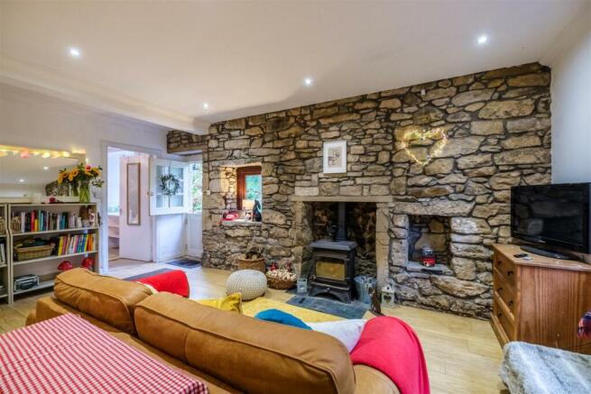 Broom Cottage-13.jpg