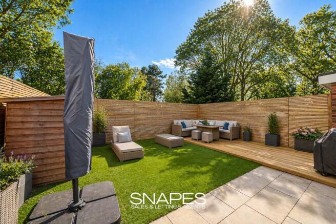 Taplow Grove, Cheadle Hulme, SK8 photo 4