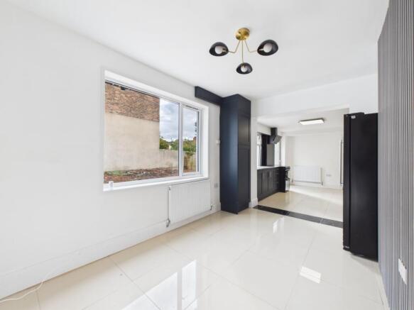 4 bed End of Terrace for sale Image 5