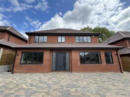 4, Monro Close, Bushey WD23 1PX