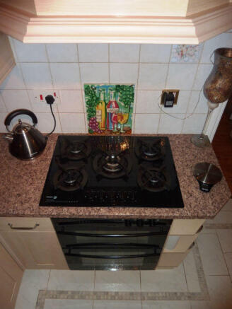 Photo 10