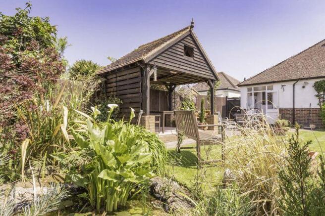 Summer barn house