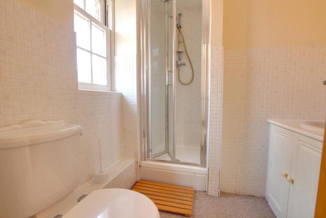 EN SUITE
