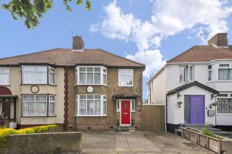 Russell Road, Northolt