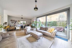 5, Halford Place, London W7 3BU
