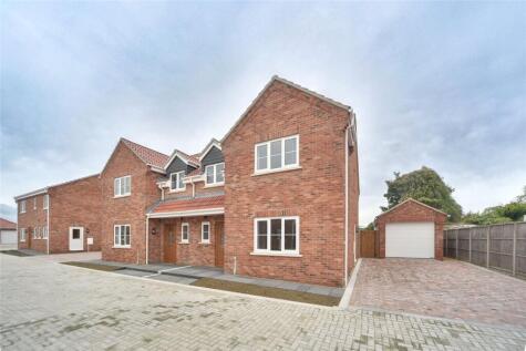 Skye Gardens, Feltwell, Thetford, Norfolk, IP26
