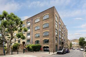 Flat 14, 135, Wapping High Street, London E1W 3NH