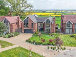 24, Hornsey Rise, Wellsborough, Nuneaton CV13 6DF