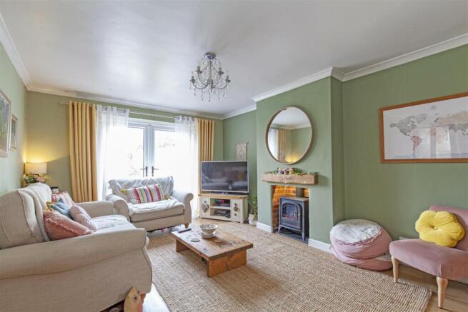 Reception Room-1.jpg