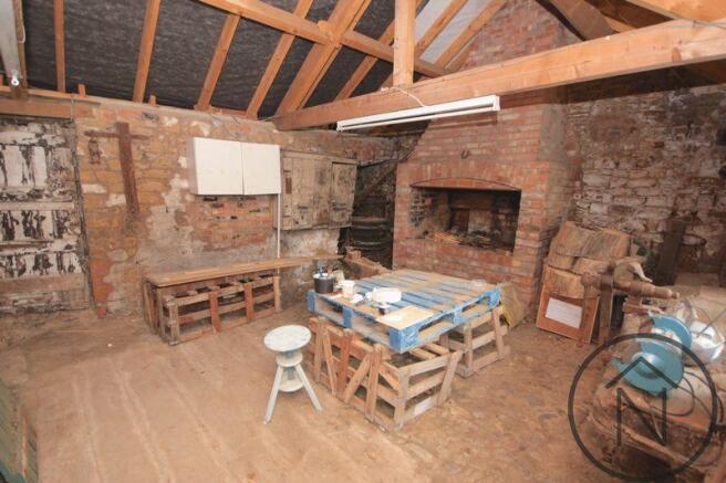 Garage/Store (...