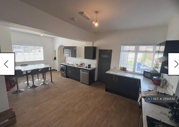 1 bed House Share to rent Image 8