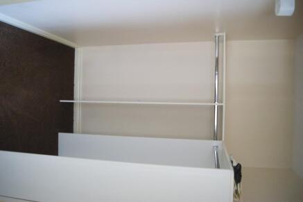 Walk-in Wardrobe